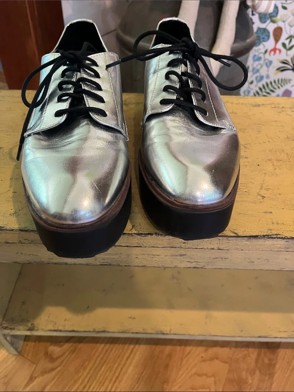 Steve Madden Iridescent Silver Platform Lace-Up Oxfords